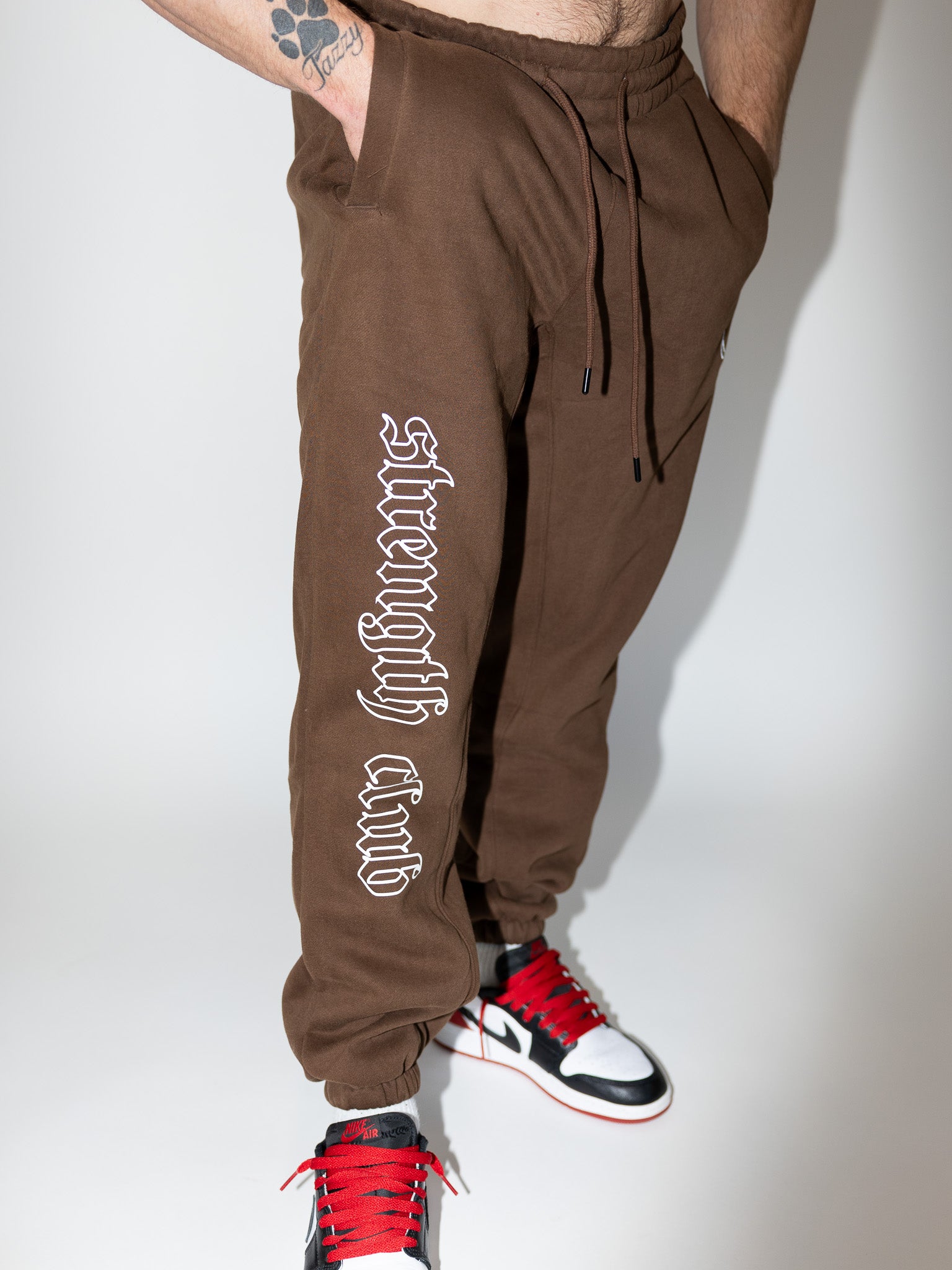 Strength Club Joggers - Brown